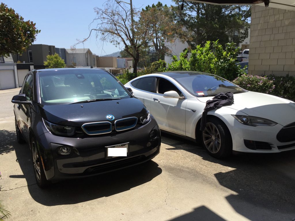 BMW i3 und Tesla Model S